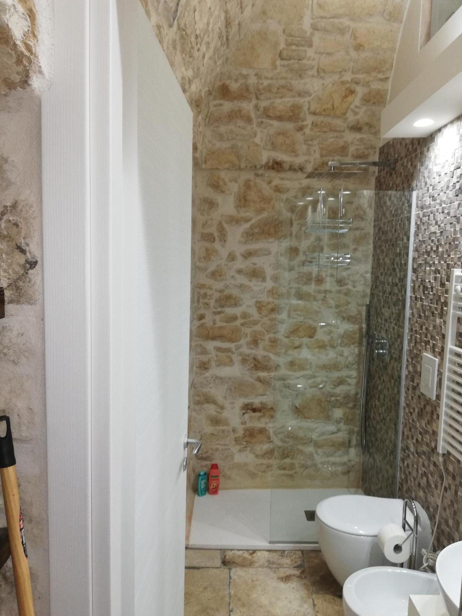 Lilla B&B Luxury Apartments Молфета Екстериор снимка