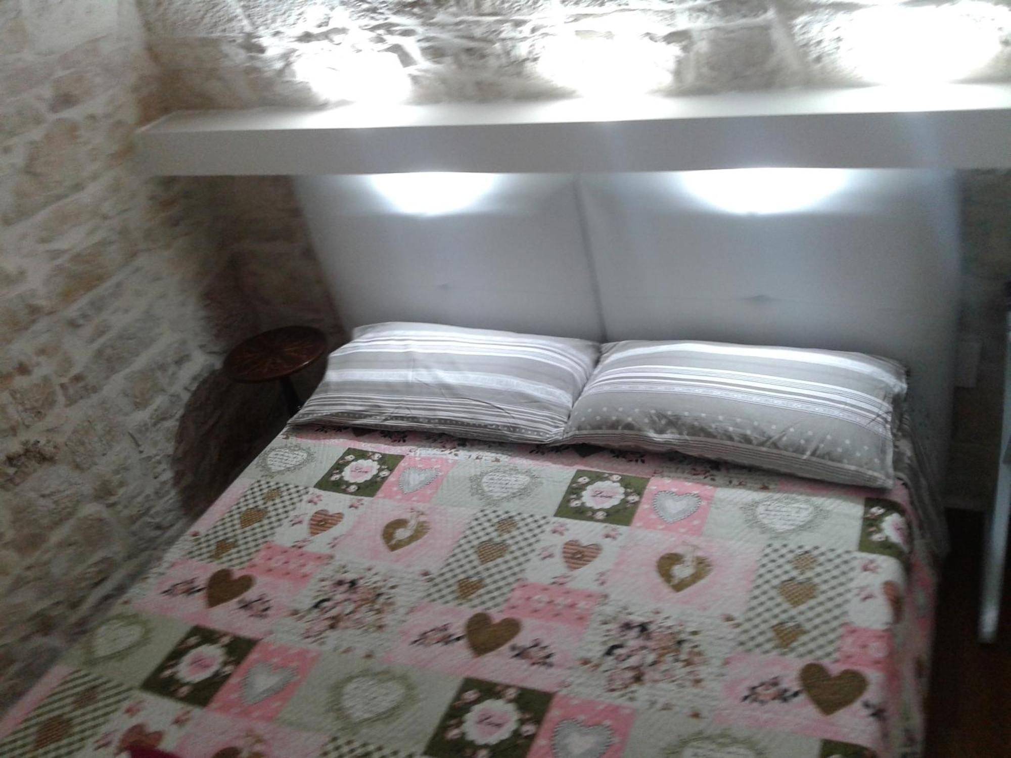 Lilla B&B Luxury Apartments Молфета Екстериор снимка
