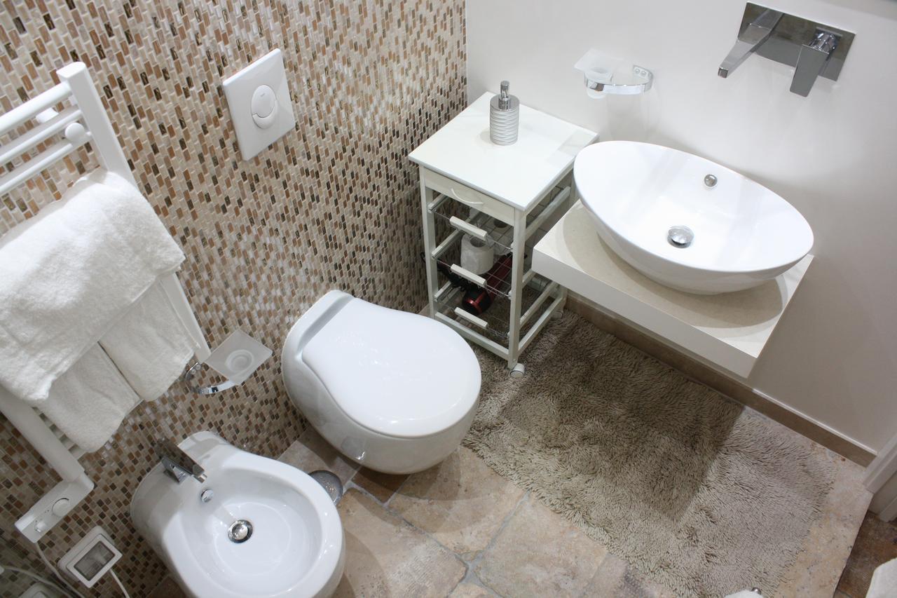 Lilla B&B Luxury Apartments Молфета Екстериор снимка