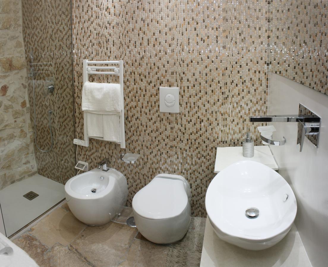 Lilla B&B Luxury Apartments Молфета Екстериор снимка