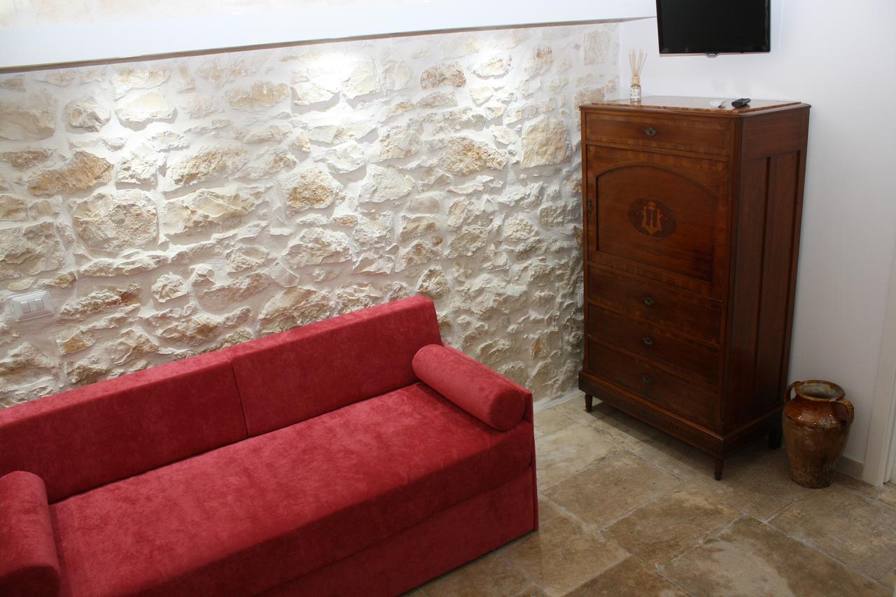 Lilla B&B Luxury Apartments Молфета Екстериор снимка