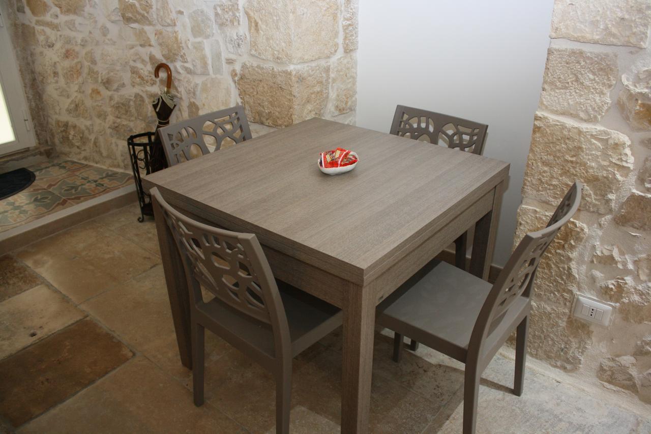 Lilla B&B Luxury Apartments Молфета Екстериор снимка